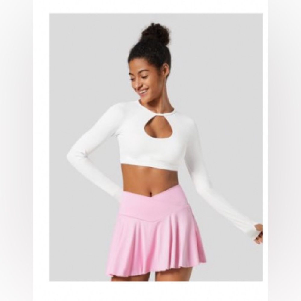 Halara Cutout Thumbhole Backless Crop Top - White XL - NEW